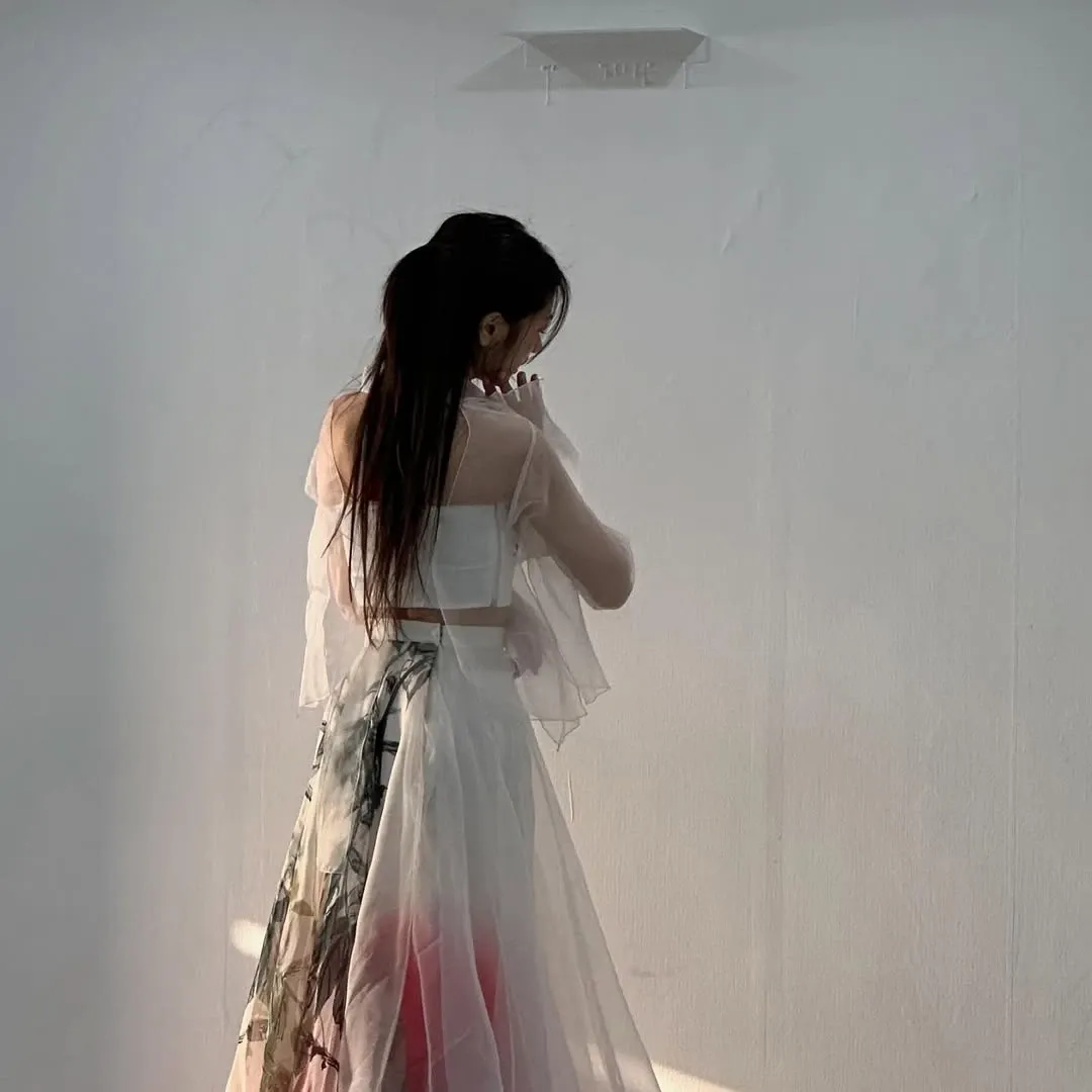 Recent activity shot of Jung Somin