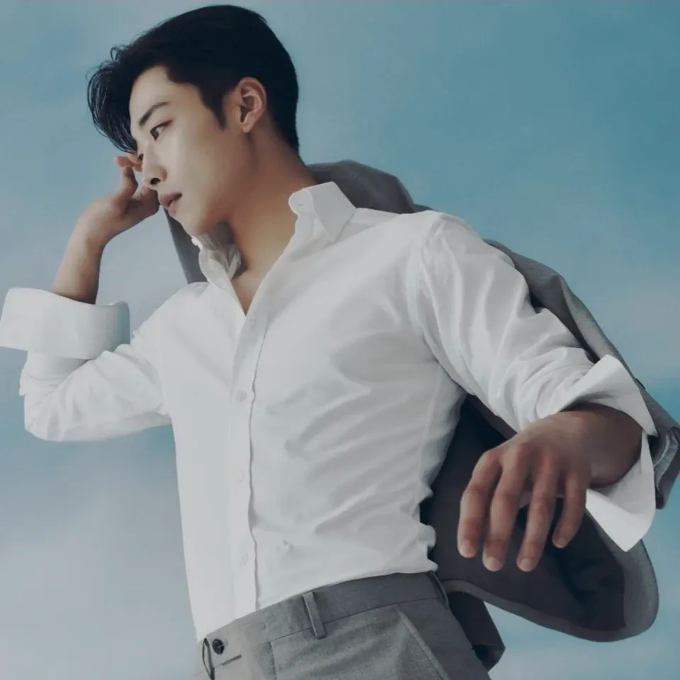 Behind-the-scenes cut of Woo Dohwan
