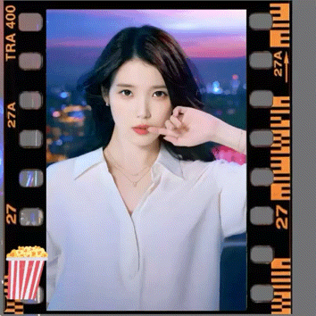 Foto kegiatan terbaru dari IU