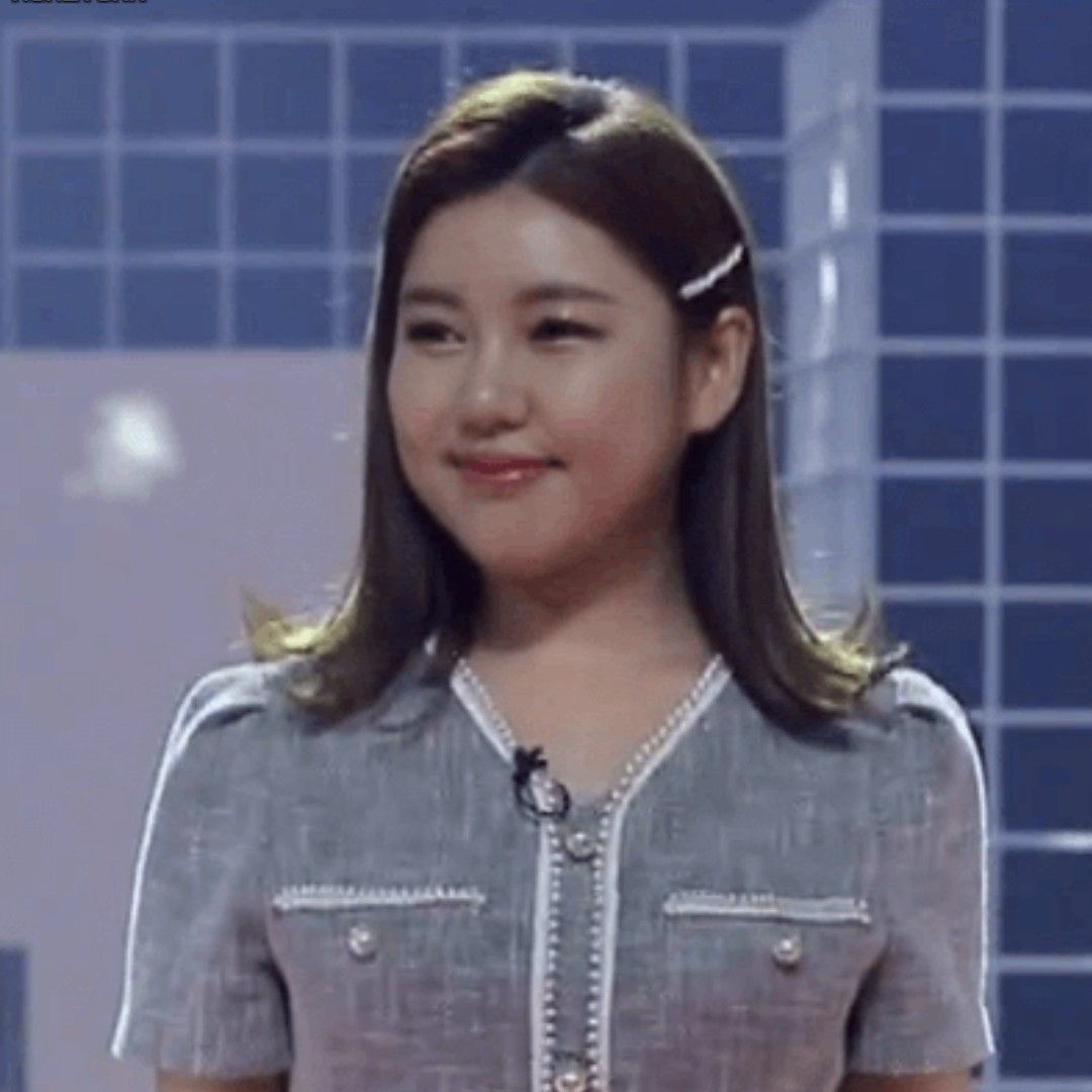 ソン・ガインの最近の活動ショット