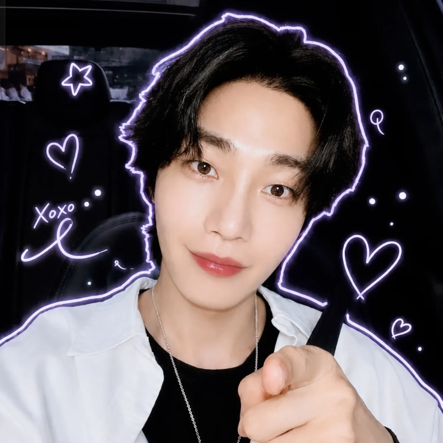 Behind-the-scenes cut of Kim Jaeyoung