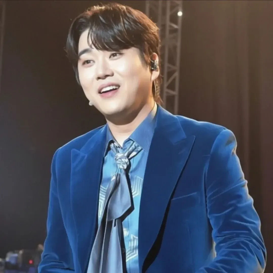 Behind-the-scenes cut of Hwang Youngwoong