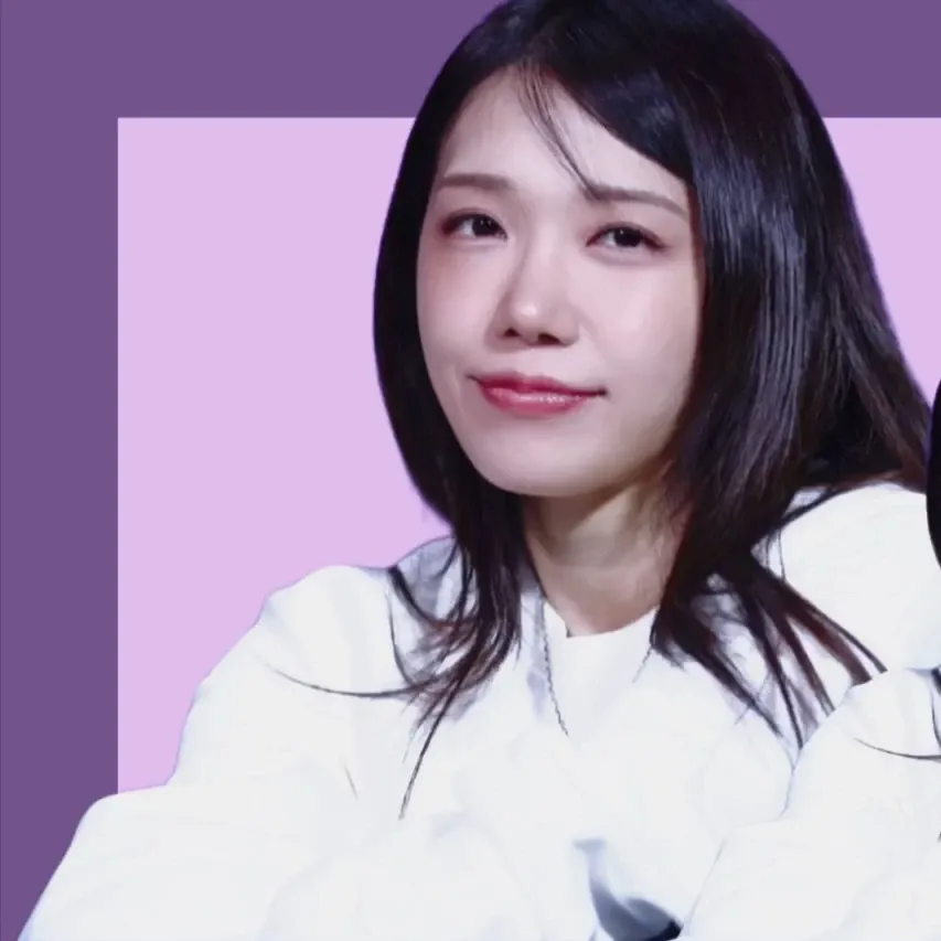 Behind-the-scenes cut of Jung Eunji
