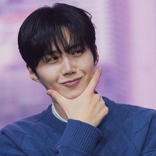 A moment captured by a fan of Kim Seonho