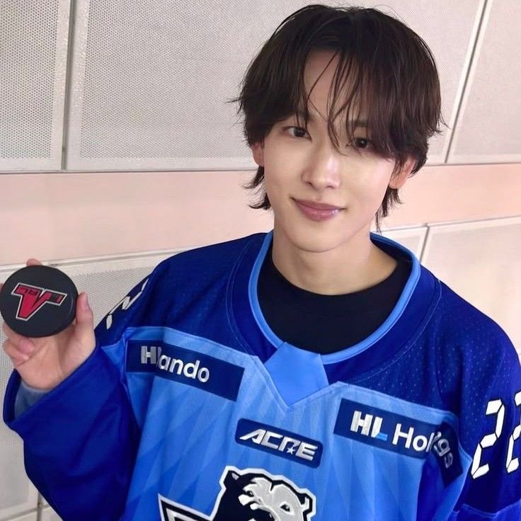 Behind-the-scenes cut of Yim Siwan