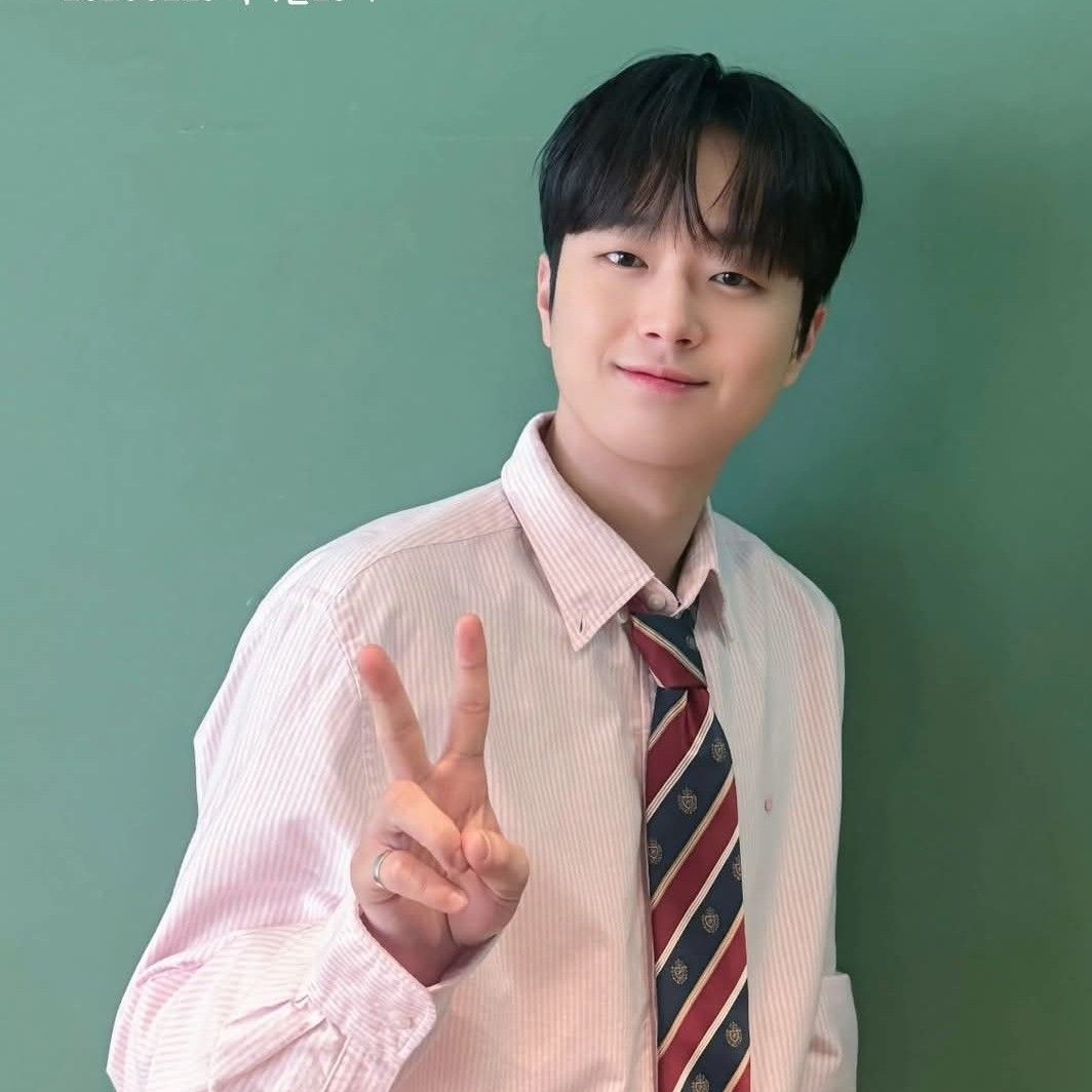 이찬원의 최신 사진