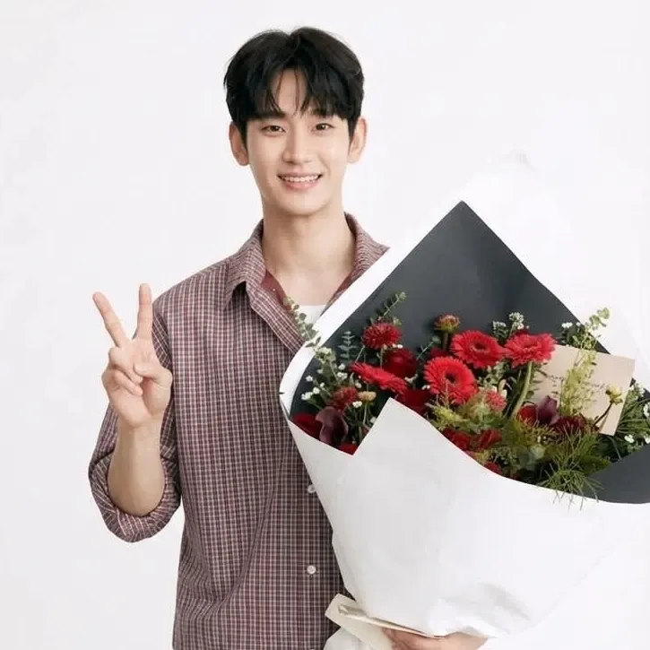 A moment captured by a fan of Kim Soohyun