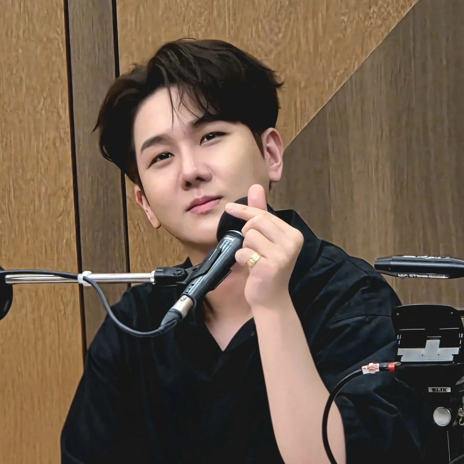 Behind-the-scenes cut of Kim Soochan