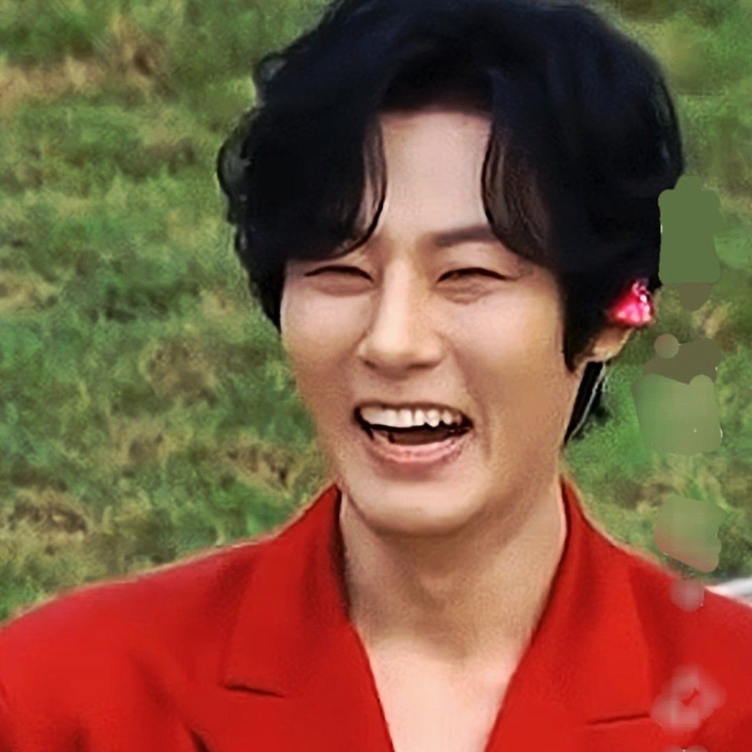 A moment captured by a fan of Kang Moonkyung