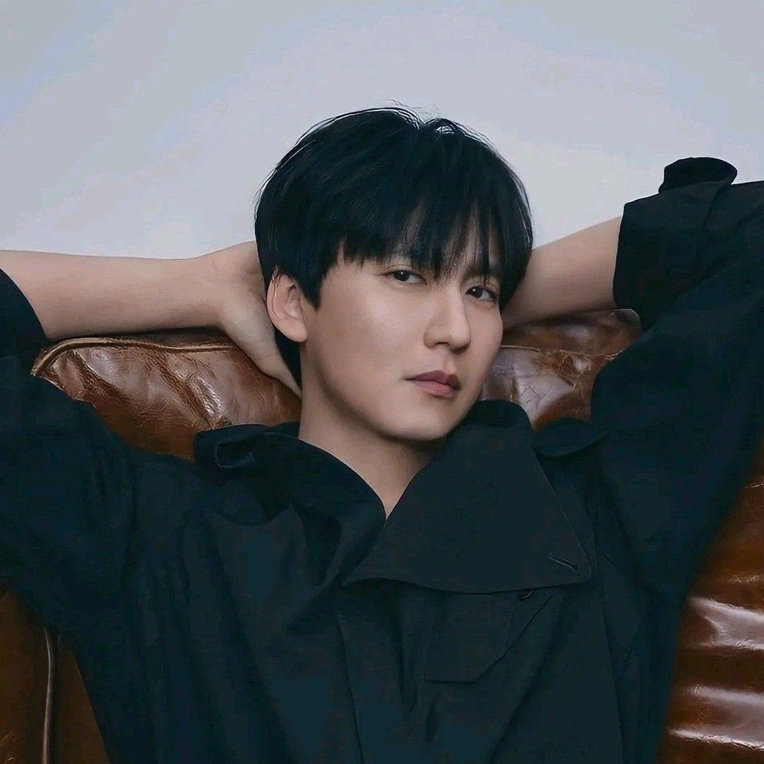 Behind-the-scenes cut of Kim Namgil