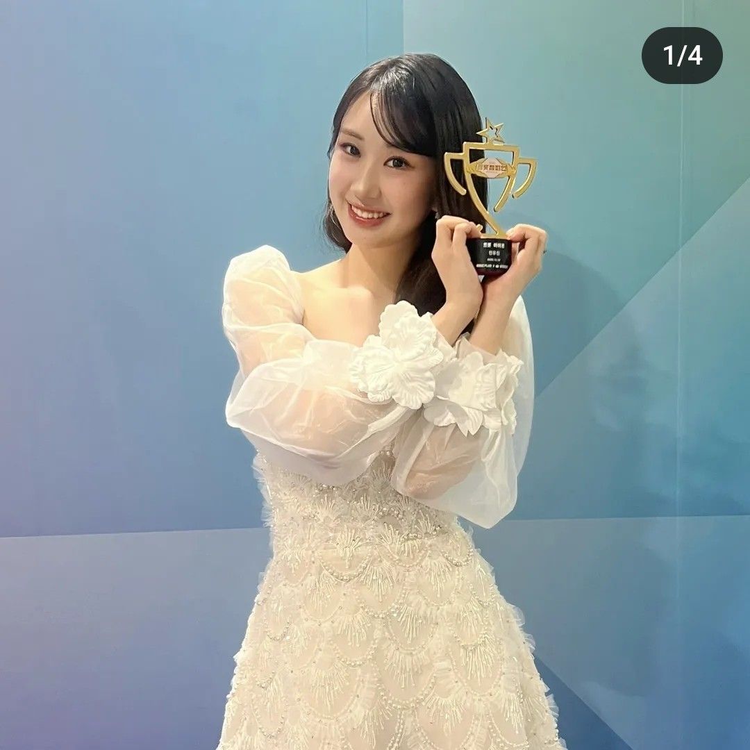 Foto kegiatan terbaru dari Jeon Yujin