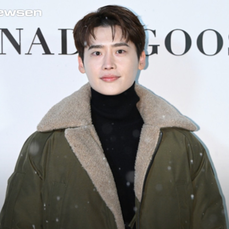 李钟硕的近期活动照