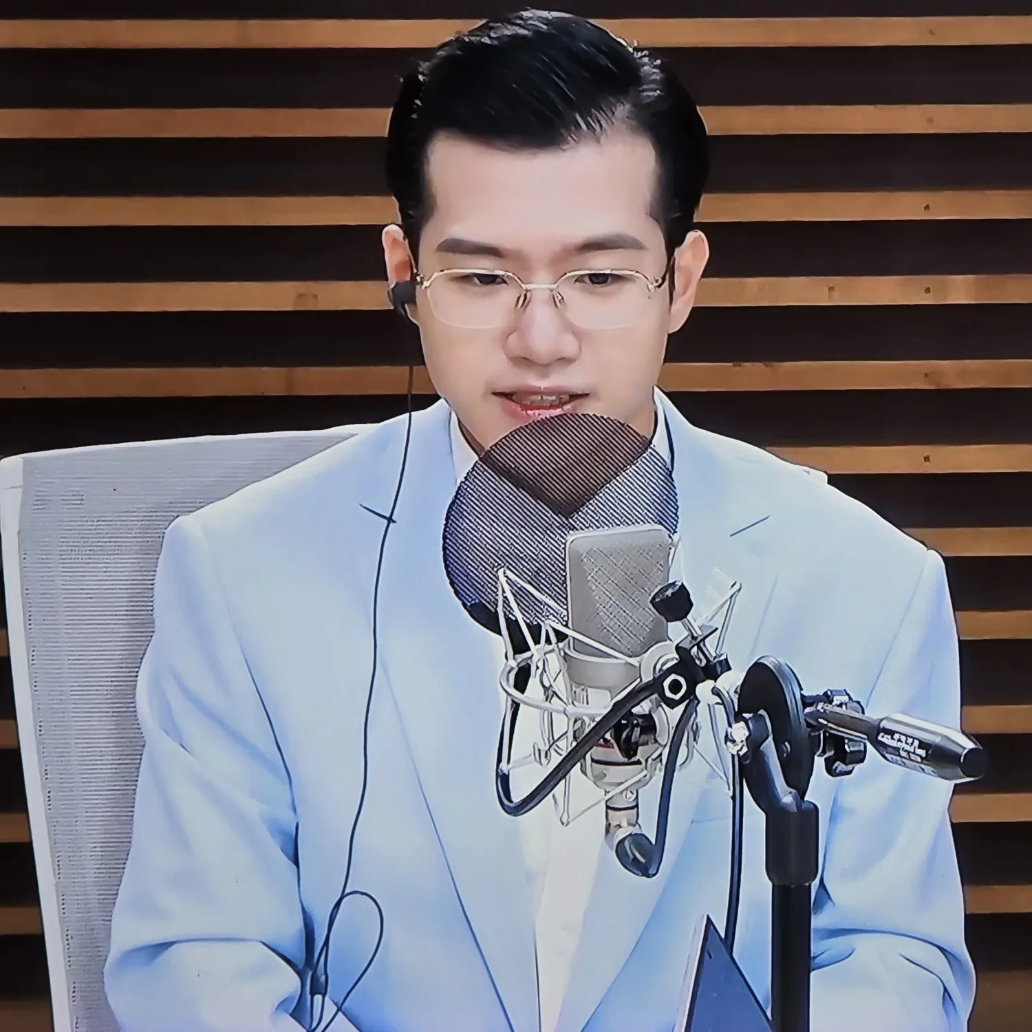 조명섭의 최신 사진