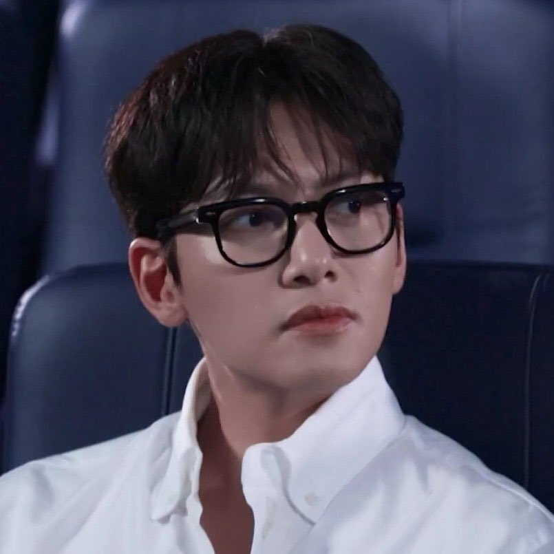 A moment captured by a fan of Ji Changwook