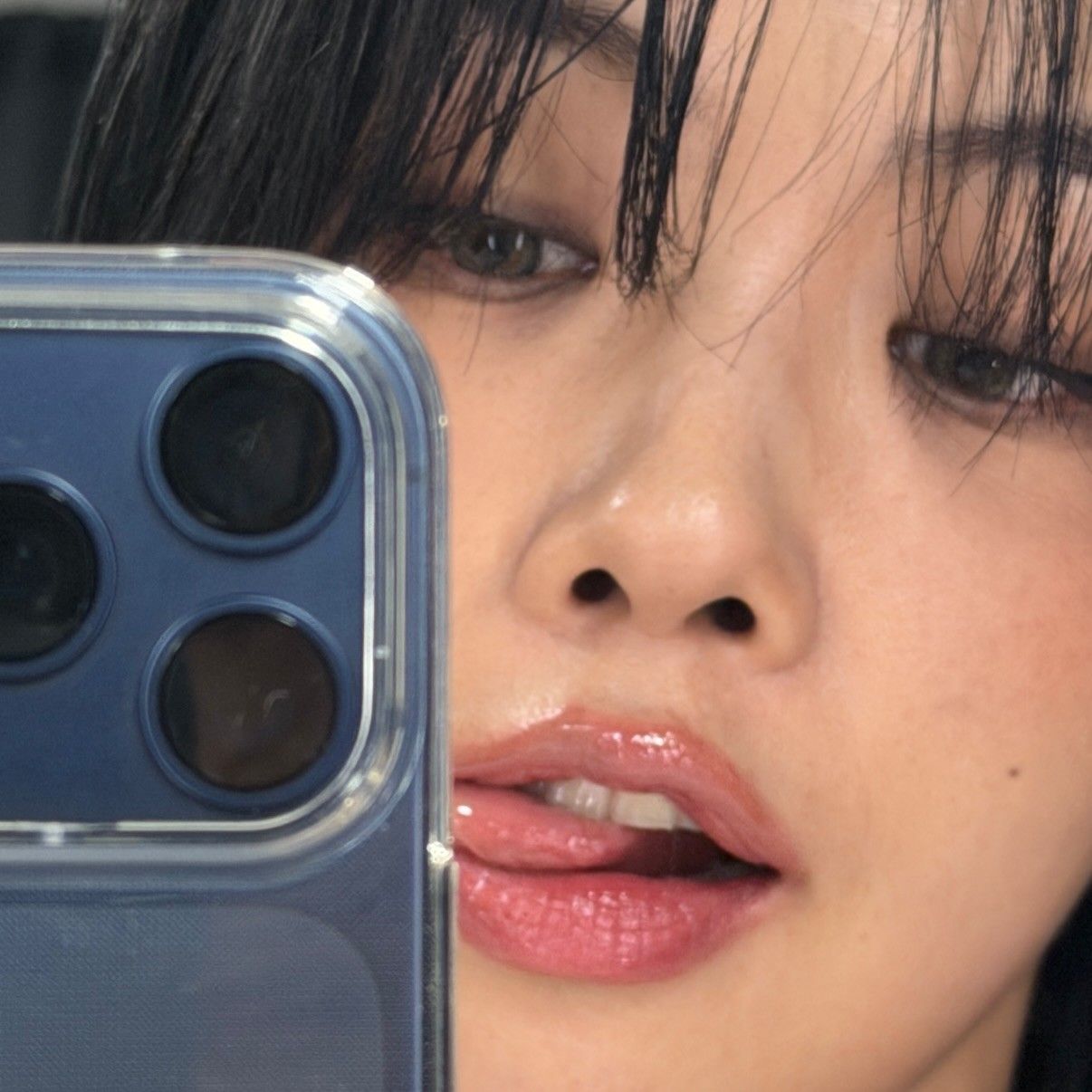 A moment captured by a fan of Aiki