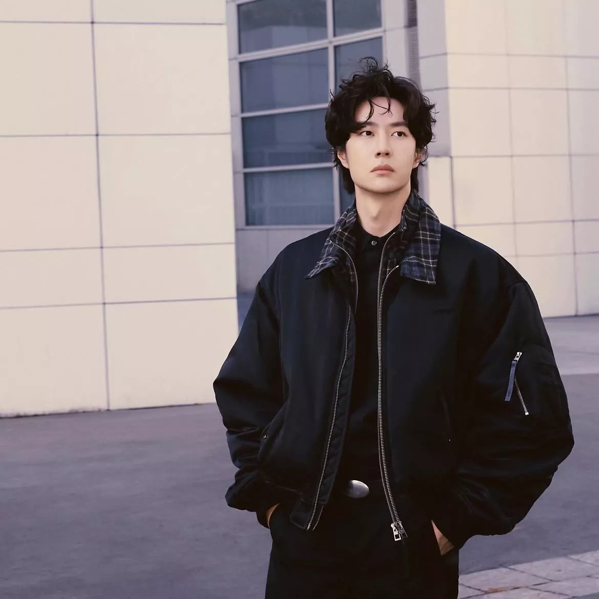Behind-the-scenes cut of Wang Yibo