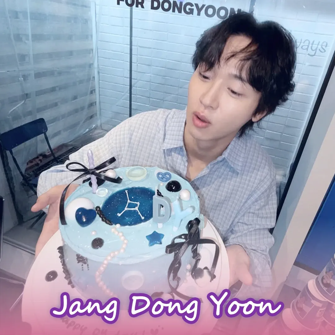 Latest photo of Jang Dongyoon