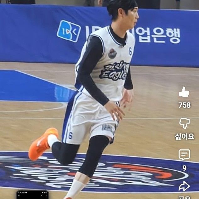 粉絲拍下的孫泰辰瞬間