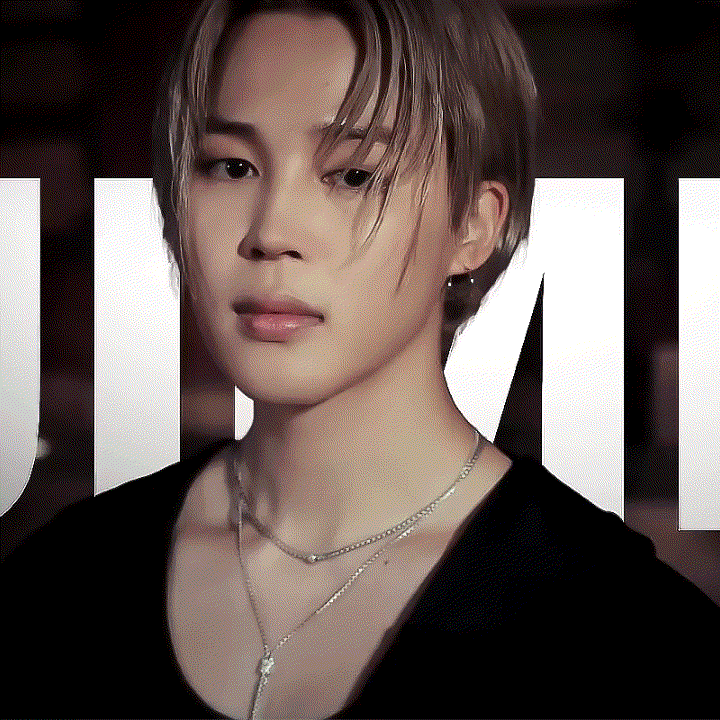 Behind-the-scenes cut of Ha Jimin