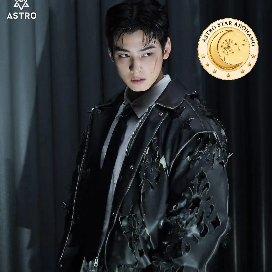 Recent activity shot of Cha Eunwoo