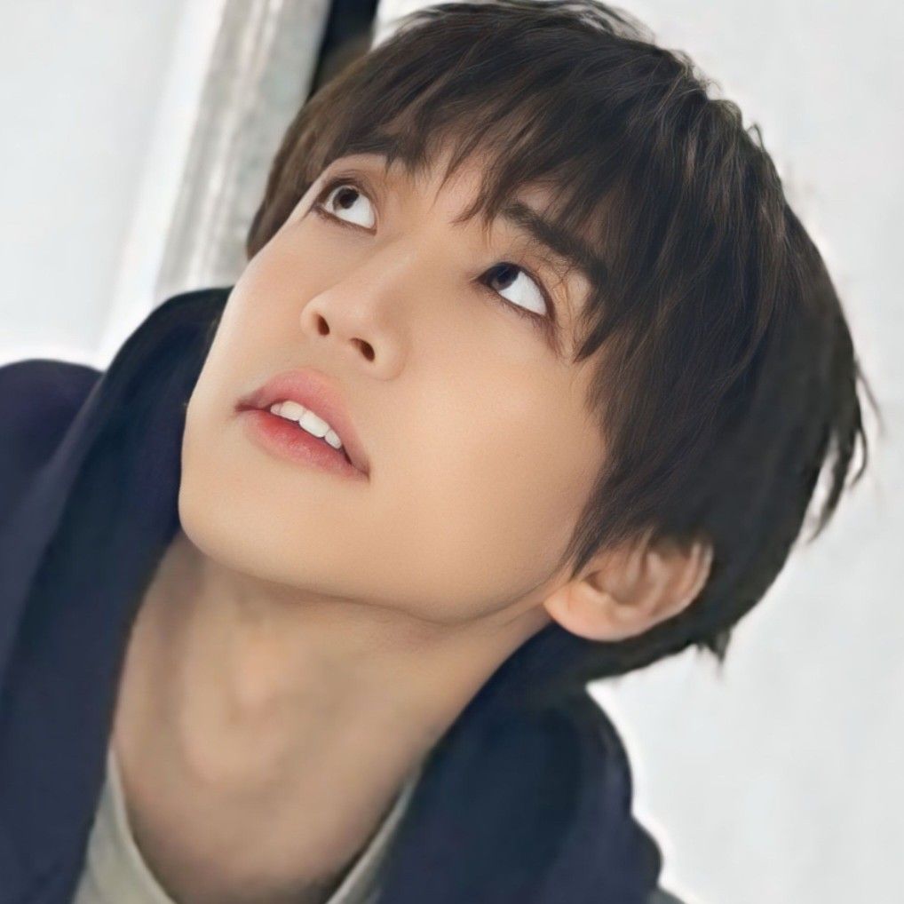 Behind-the-scenes cut of Lee Seungyoon