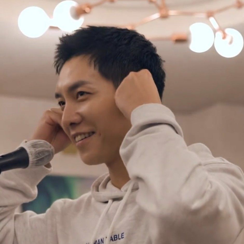 李昇基的最新照片