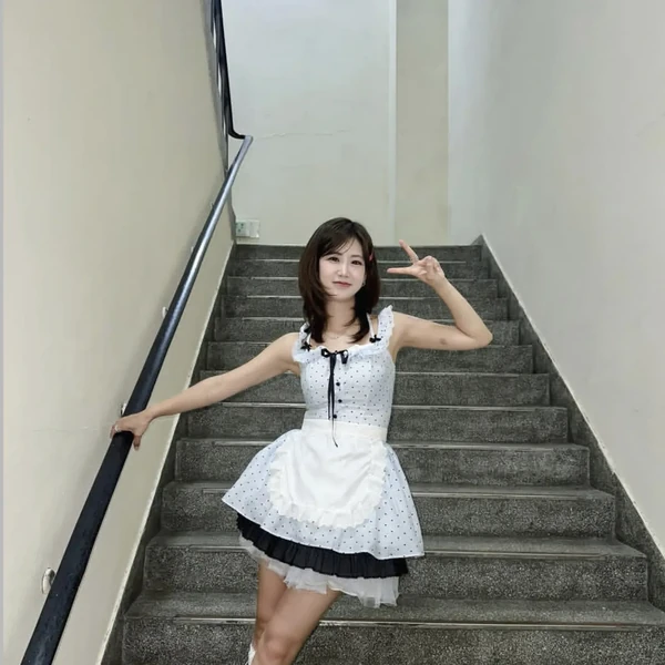 Today’s standout profile photo of Kang Hyeyeon on Choeaedol Celeb