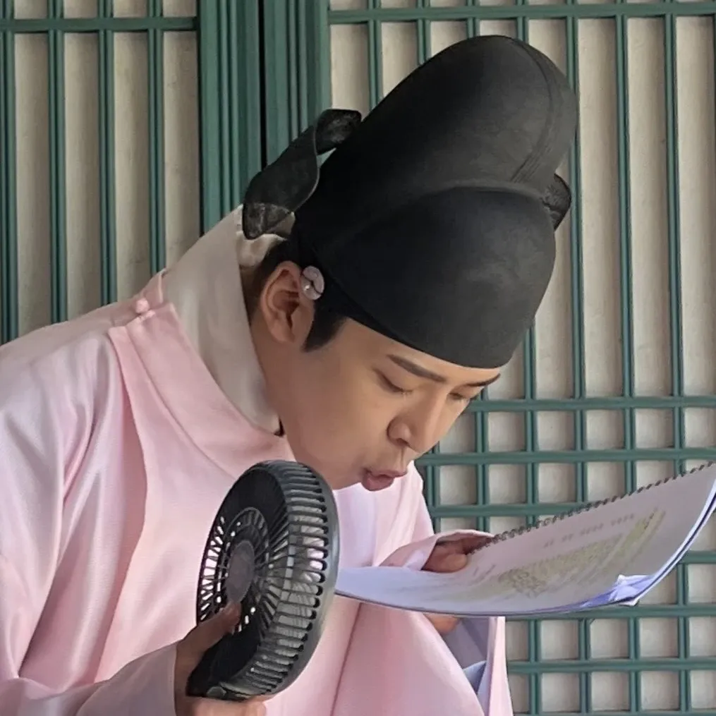 Foto terbaru dari Rowoon