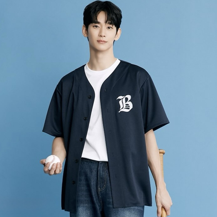 Behind-the-scenes cut of Kim Soohyun