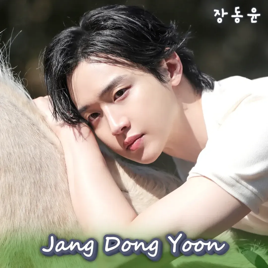 Recent activity shot of Jang Dongyoon