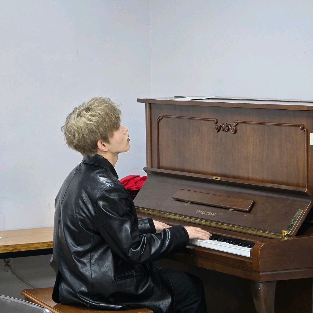 Latest photo of Lee Byeongchan