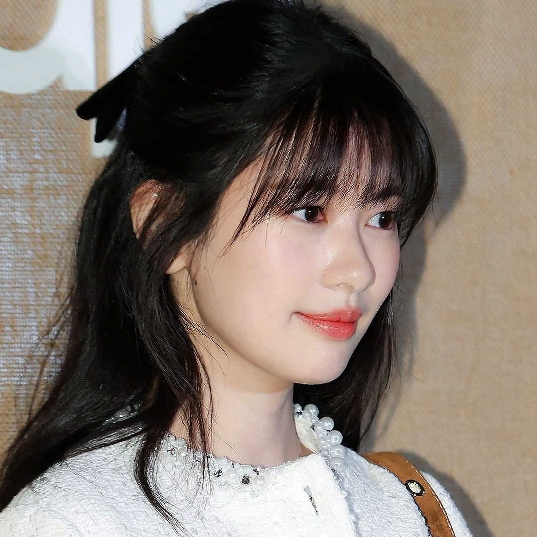 Recent activity shot of Jung Somin