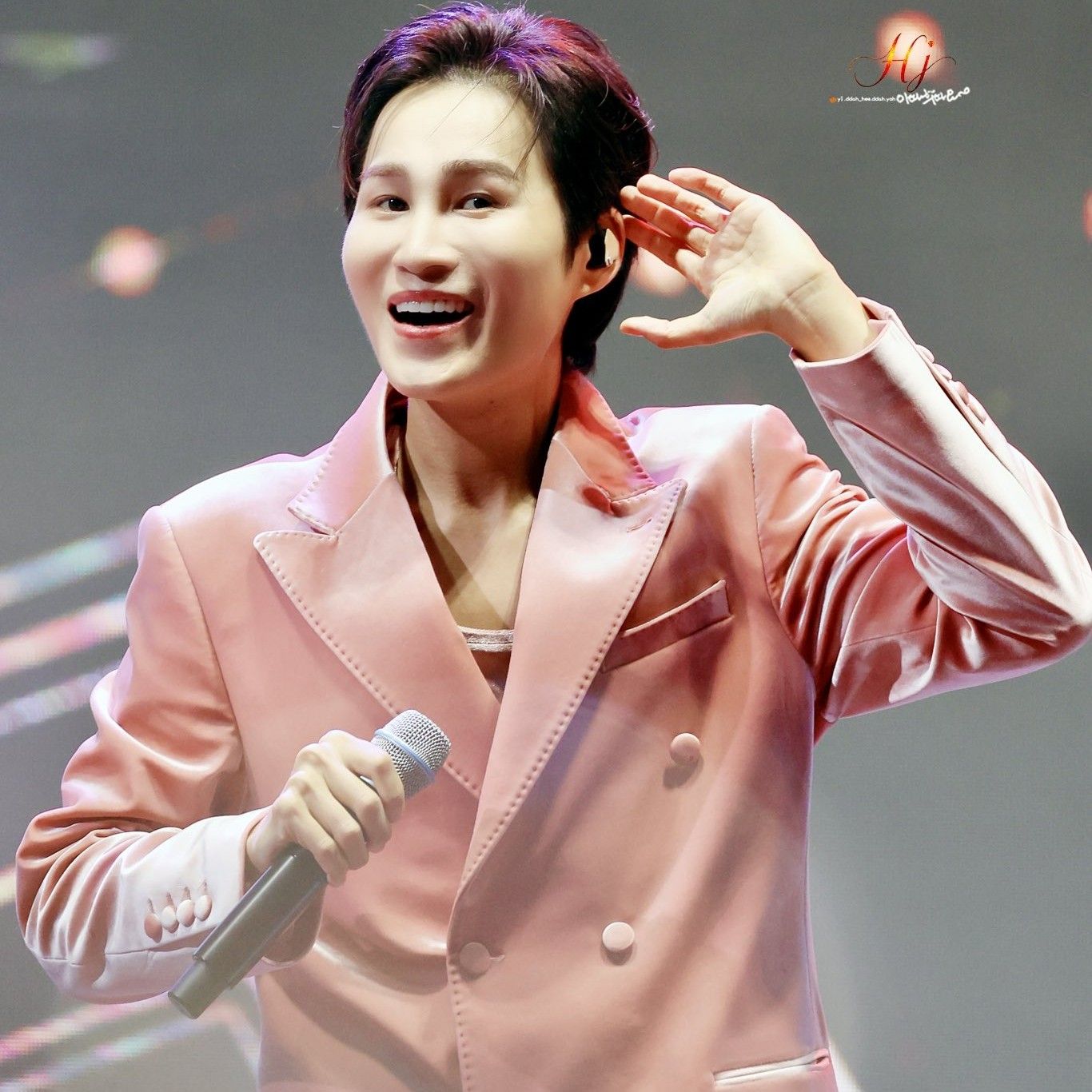 김희재의 최신 사진