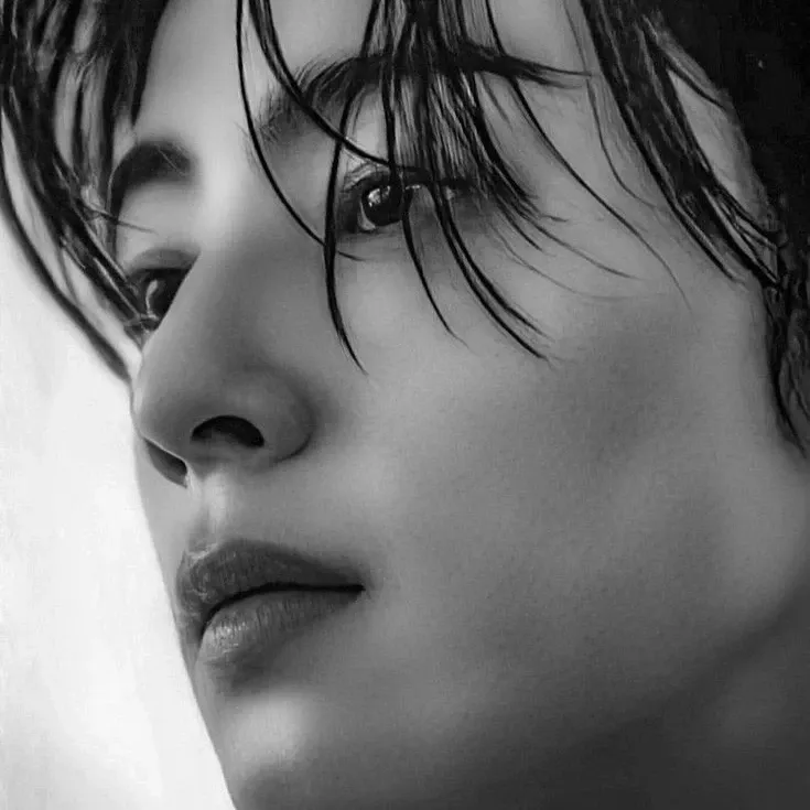 Recent activity shot of Cha Eunwoo