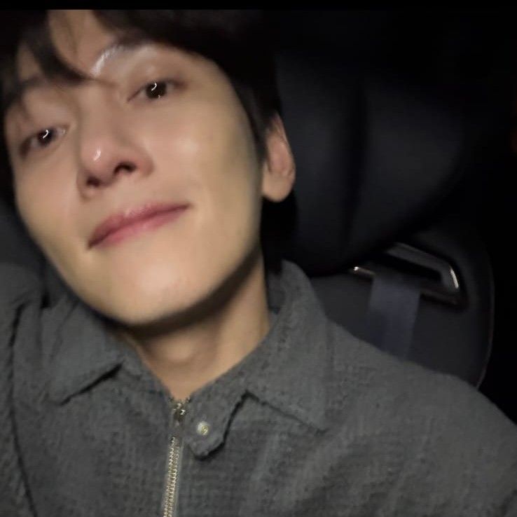 Behind-the-scenes cut of Ji Changwook