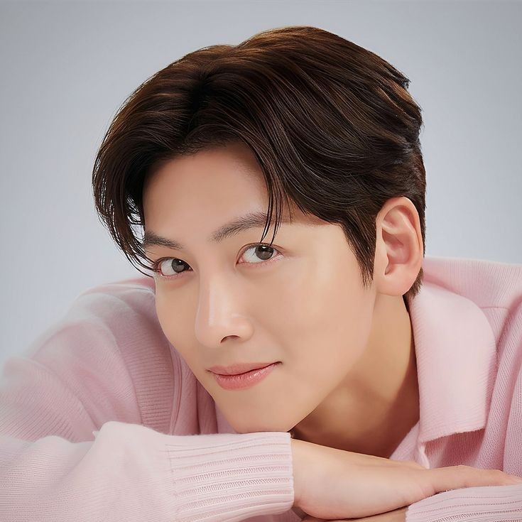 粉丝拍下的池昌旭瞬间