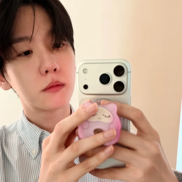 Representative photo of Baekhyun showing their charm