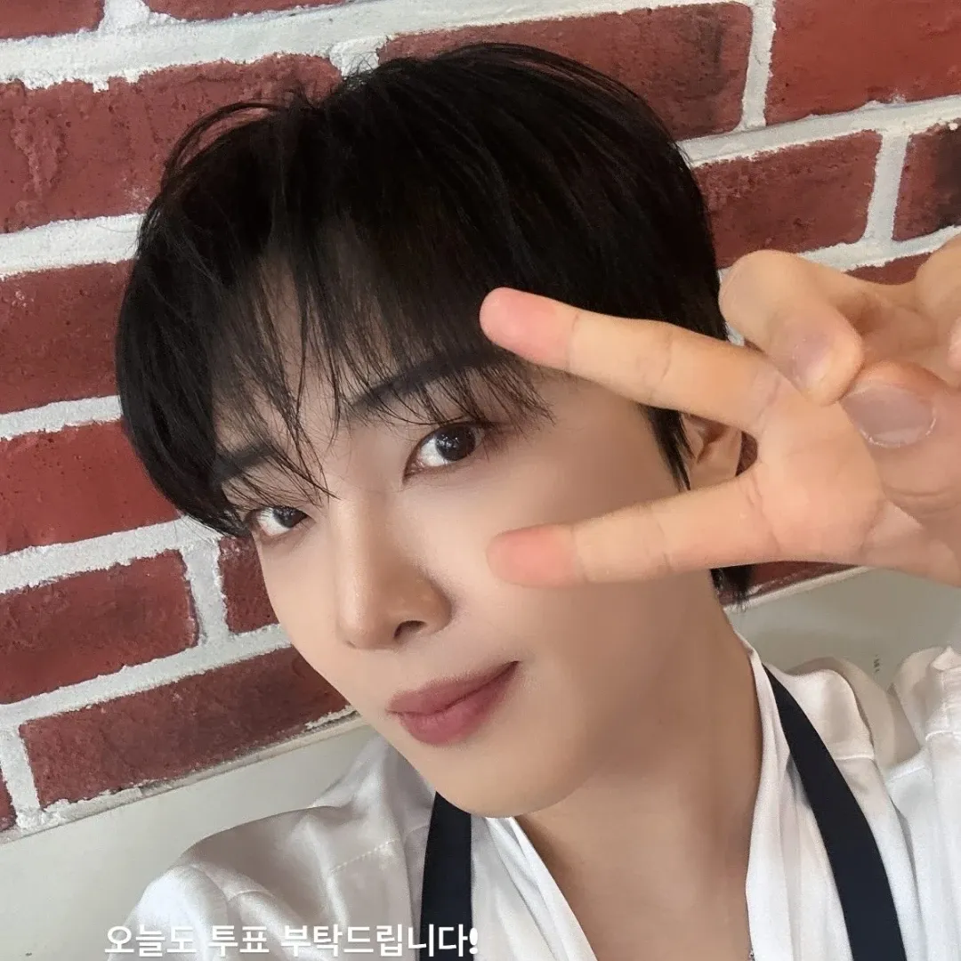 Recent activity shot of Hwang Yunsung
