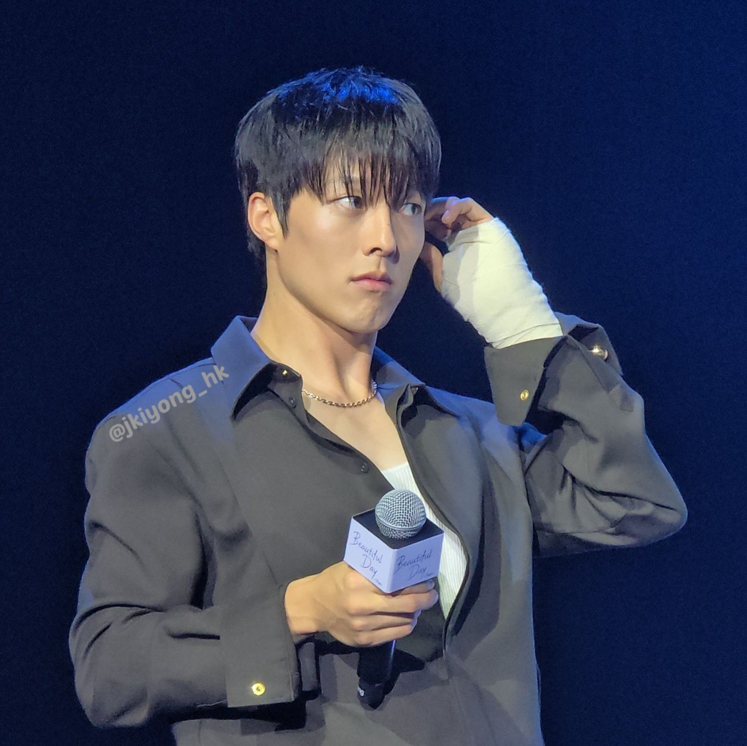 张基龙的最新照片