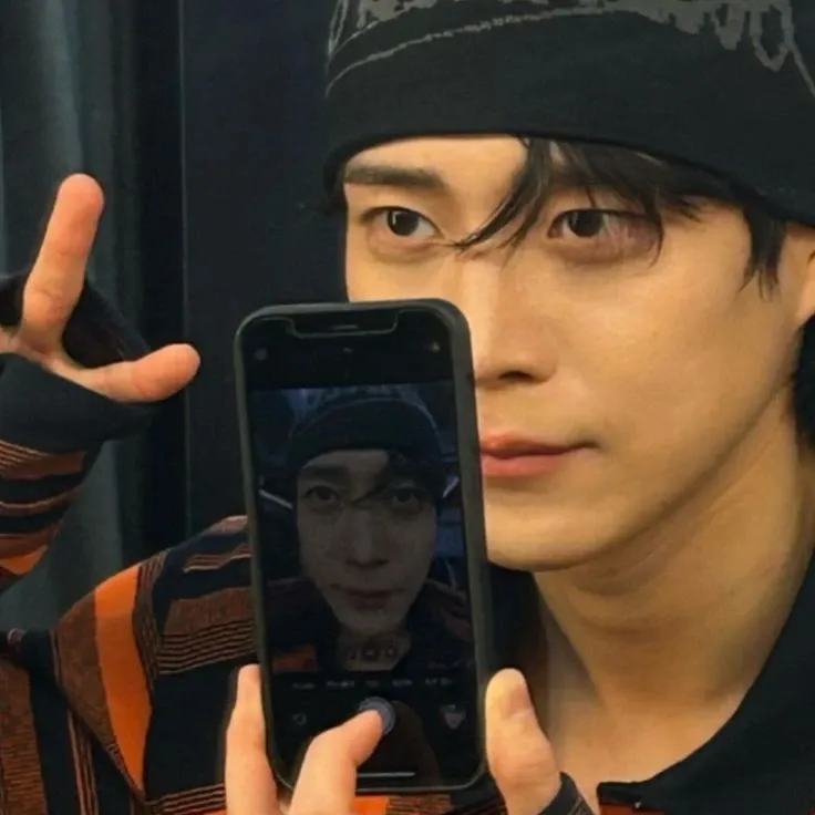 Latest photo of Kim Youngdae