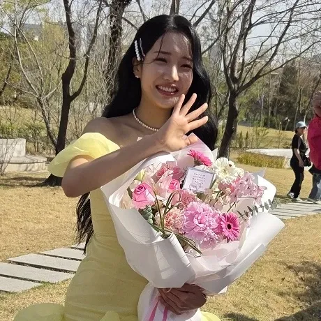 Behind-the-scenes cut of Kim Soyeon (2004)