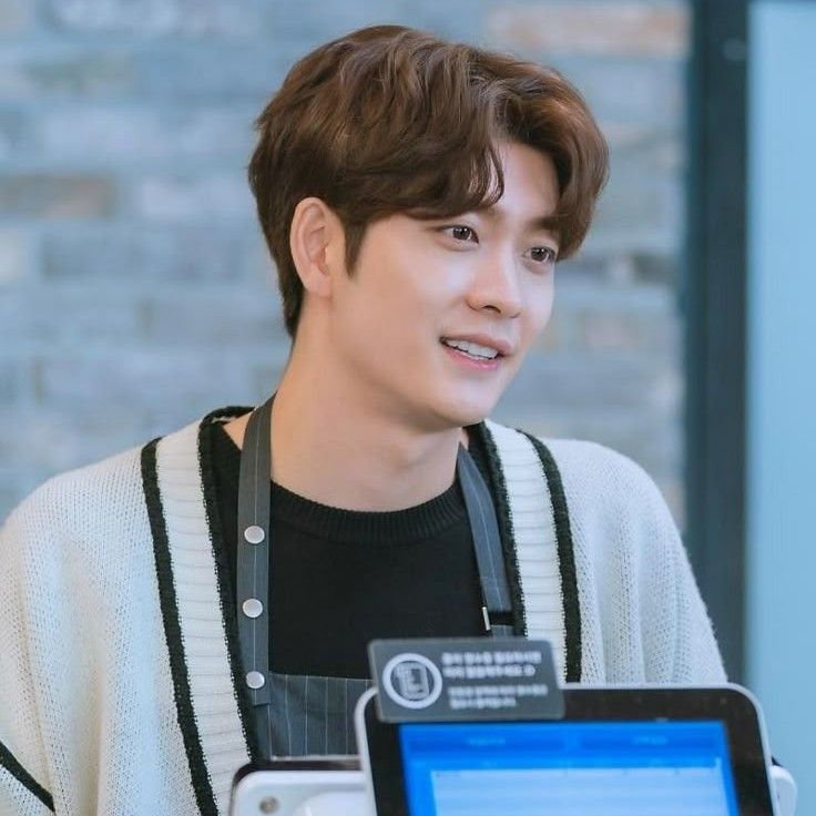 Latest photo of Kang Taeoh