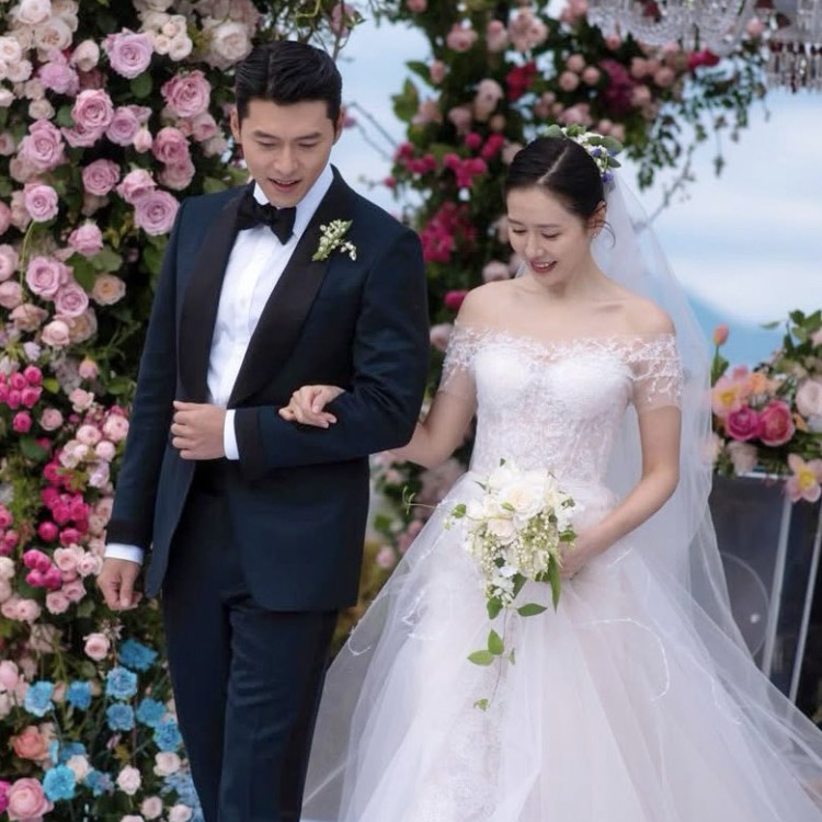Foto terbaru dari Hyun Bin