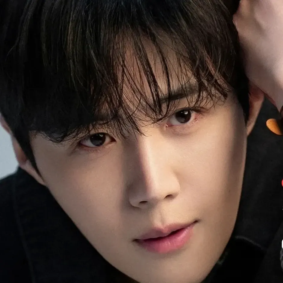 Recent activity shot of Kim Seonho