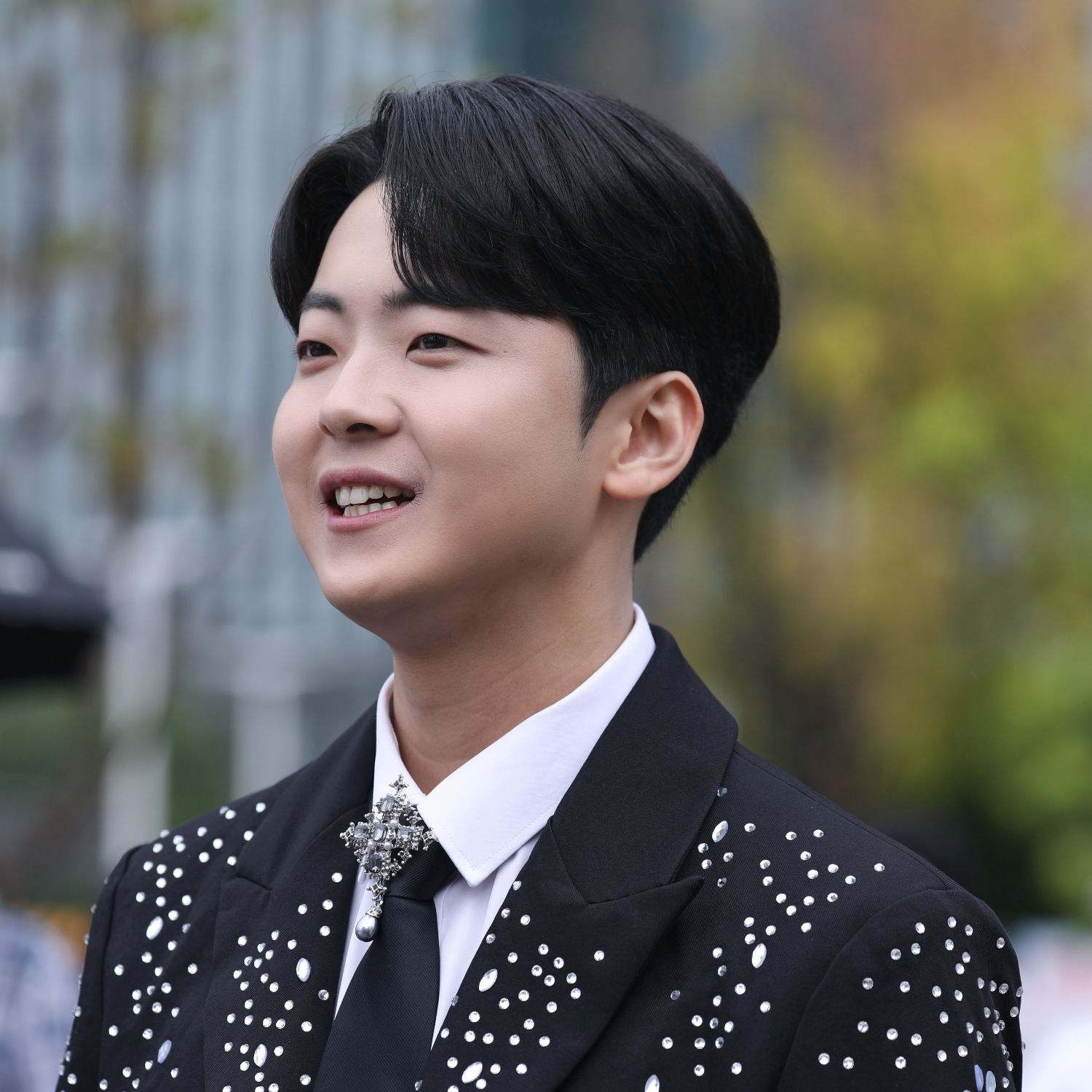 Behind-the-scenes cut of Park Minsu