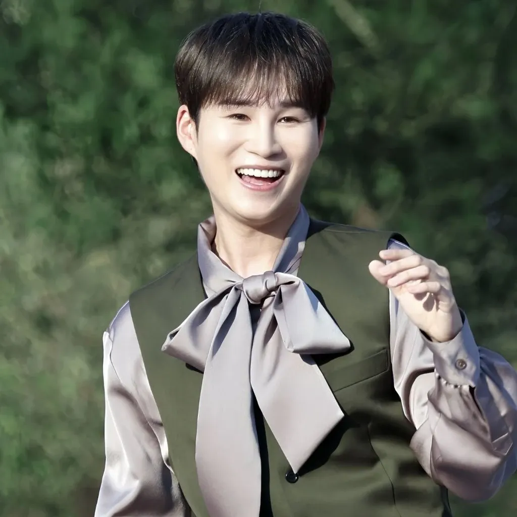 김희재의 비하인드 컷