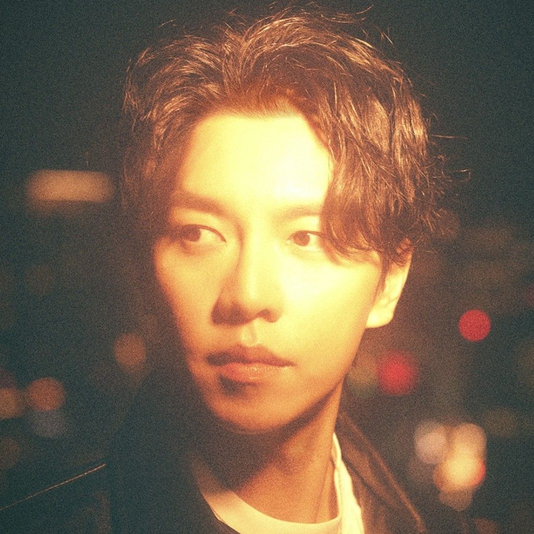 Behind-the-scenes cut of Lee Seunggi