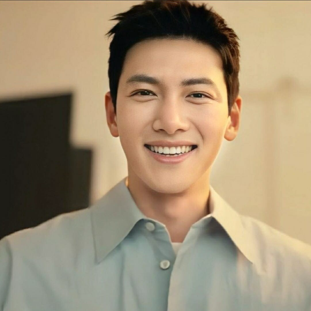 Recent activity shot of Ji Changwook