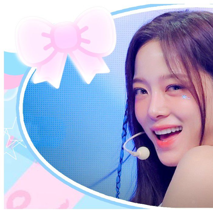 Behind-the-scenes cut of Kim Sejeong