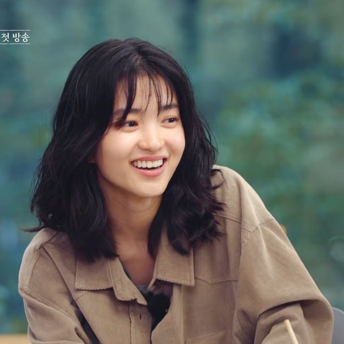 A moment captured by a fan of Kim Taeri